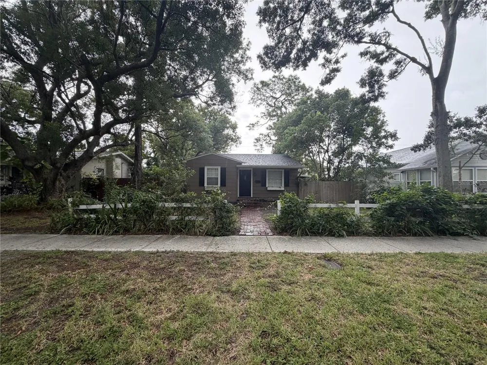 3241 12TH STREET St Petersburg, FL 33704