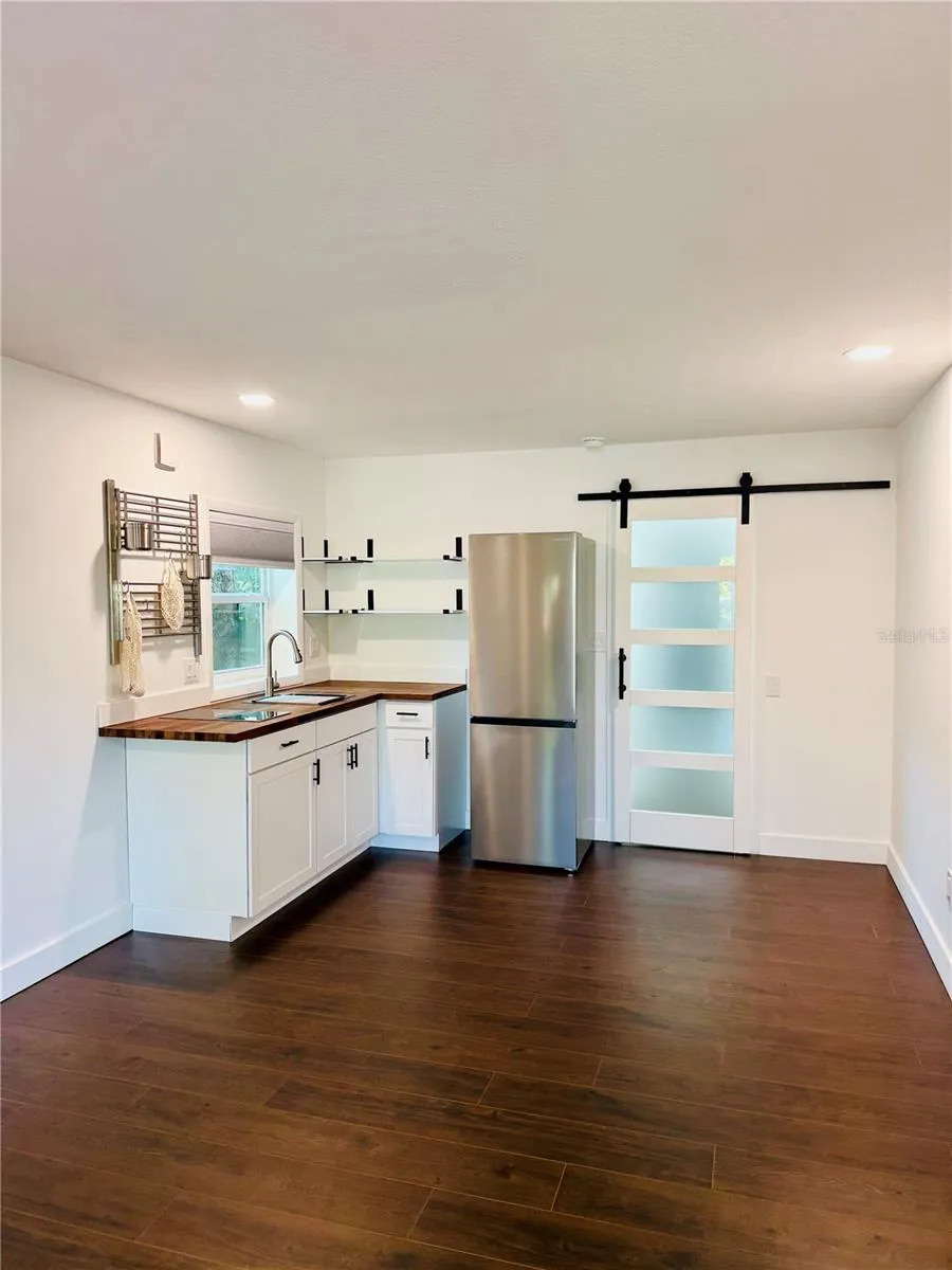 3241 12TH STREET St Petersburg, FL 33704