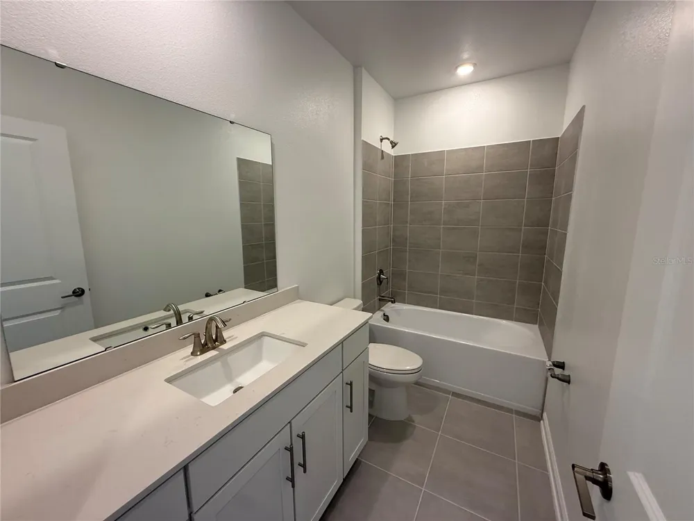 5607 RONIN DRIVE St Cloud, FL 34771