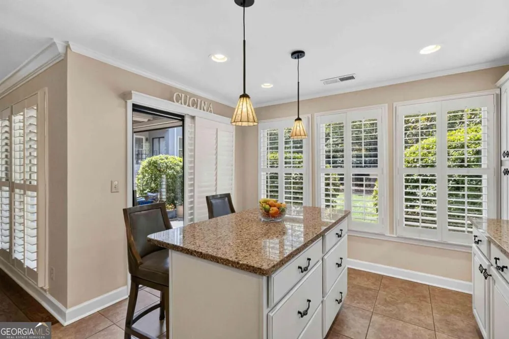 3910 Ashford Lake CT NE Atlanta, GA 30319