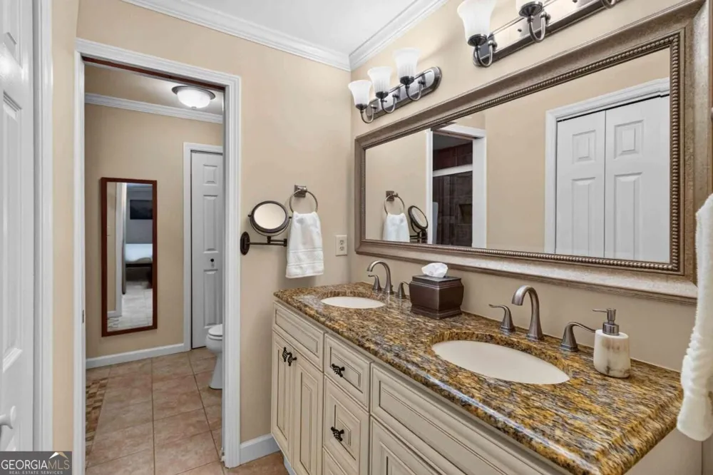 3910 Ashford Lake CT NE Atlanta, GA 30319
