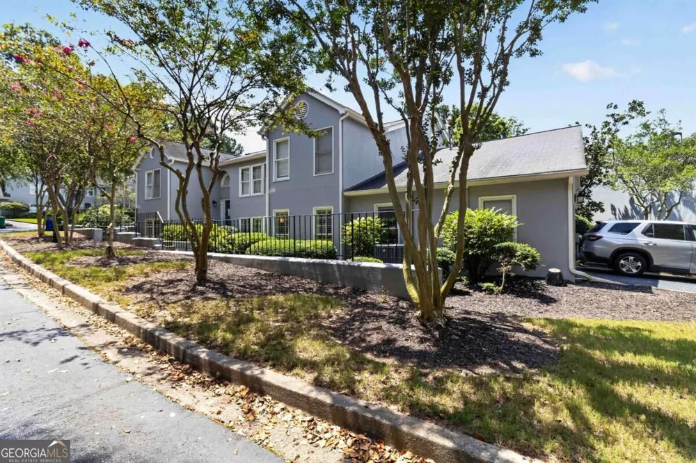 3910 Ashford Lake CT NE Atlanta, GA 30319