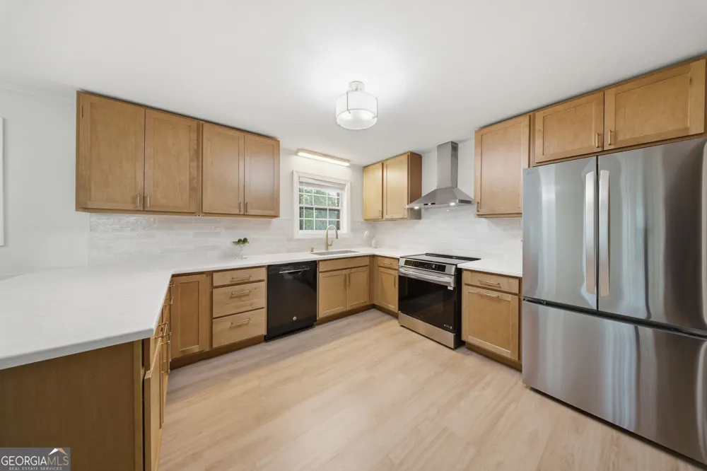 121 White Antelope ST Waleska, GA 30183