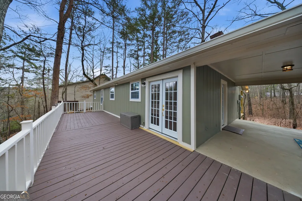 121 White Antelope ST Waleska, GA 30183