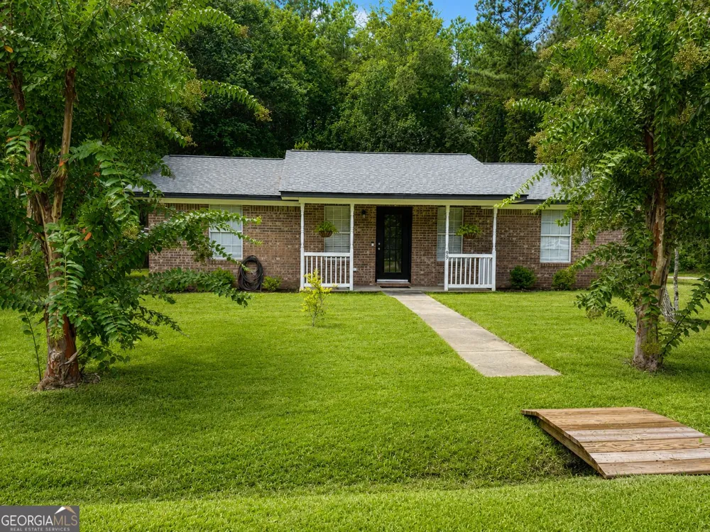 99 W Magnolia AVE Kingsland, GA 31548