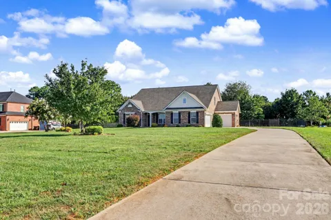 2117 Belle Regal Circle