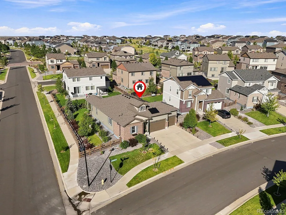 7266 S Robertsdale Way Aurora, CO 80016