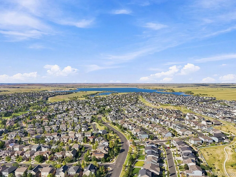 7266 S Robertsdale Way Aurora, CO 80016
