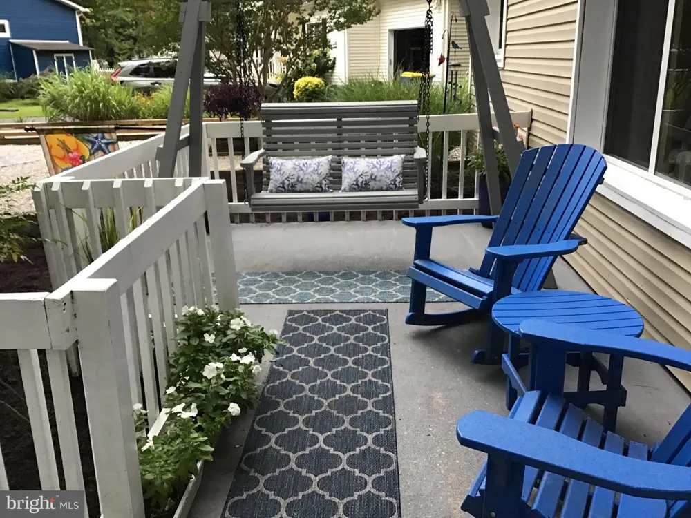 698 COLLINS COURT Bethany Beach, DE 19930