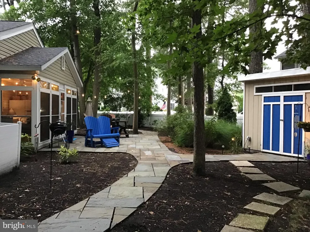698 COLLINS COURT Bethany Beach, DE 19930