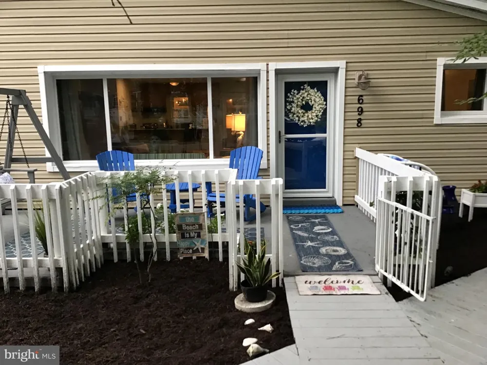 698 COLLINS COURT Bethany Beach, DE 19930