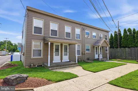 4 CORLISS AVENUE