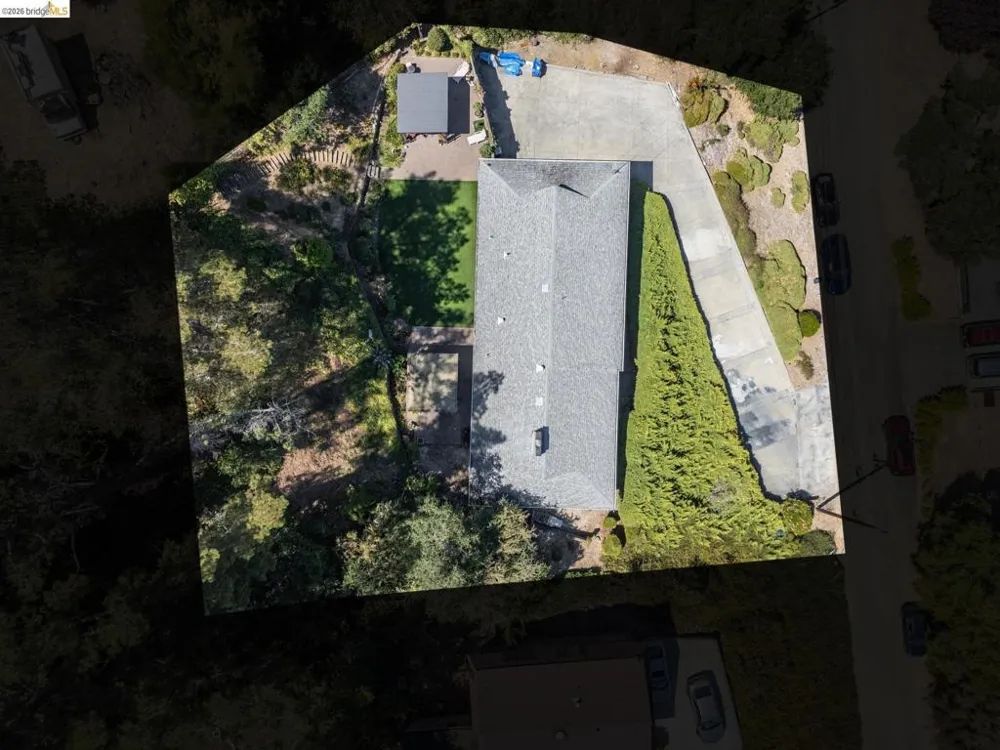 11233 Monan St Oakland, CA 94605