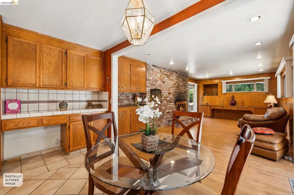 11233 Monan St Oakland, CA 94605