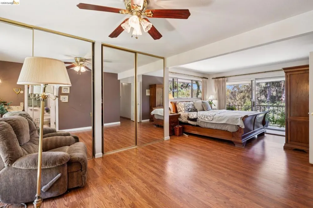 11233 Monan St Oakland, CA 94605