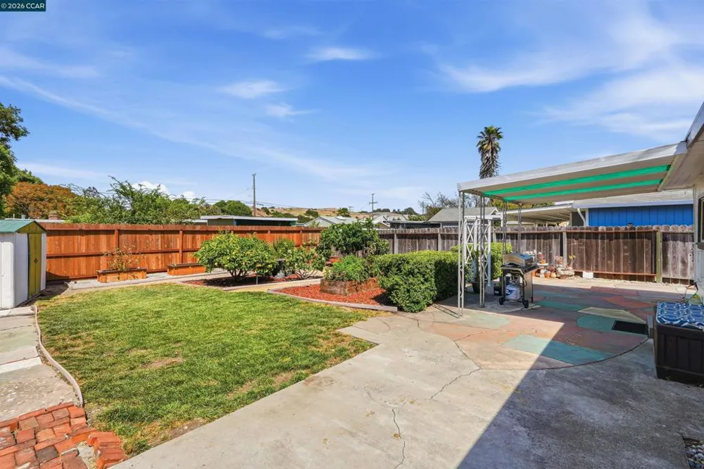 3543 Carlfield St El Sobrante, CA 94803