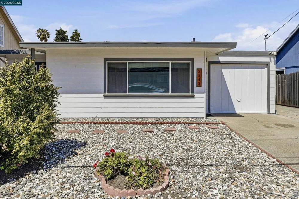3543 Carlfield St El Sobrante, CA 94803