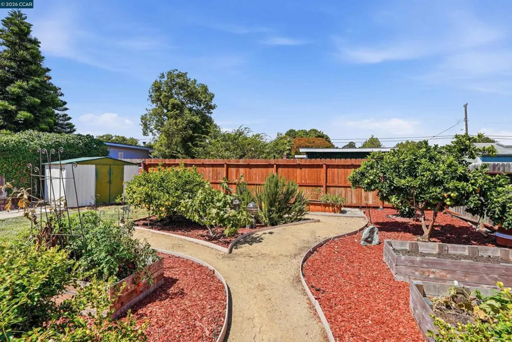 3543 Carlfield St El Sobrante, CA 94803