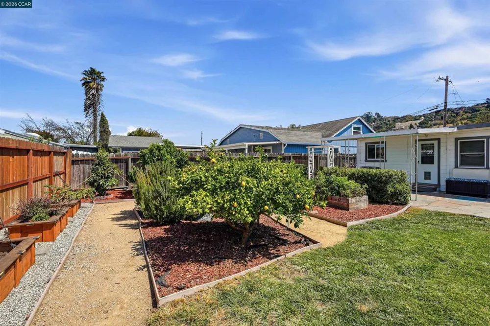3543 Carlfield St El Sobrante, CA 94803