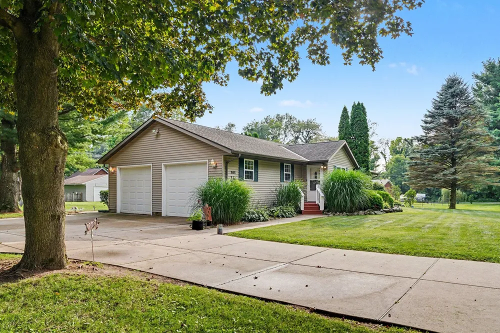 165 W Monroe Street Marcellus, MI 49067