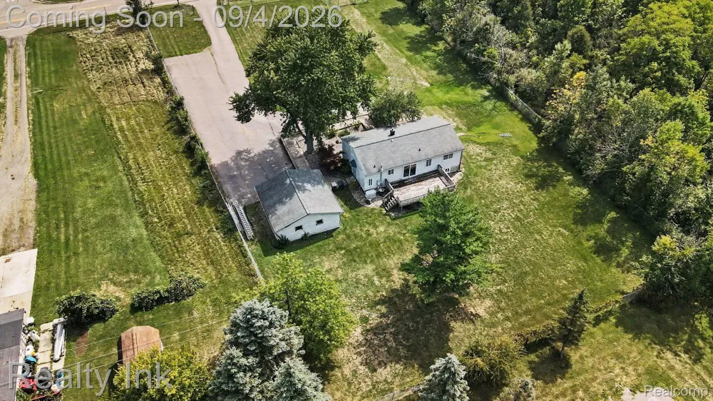 11260 Lemen Road Green Oak Township, MI 48189