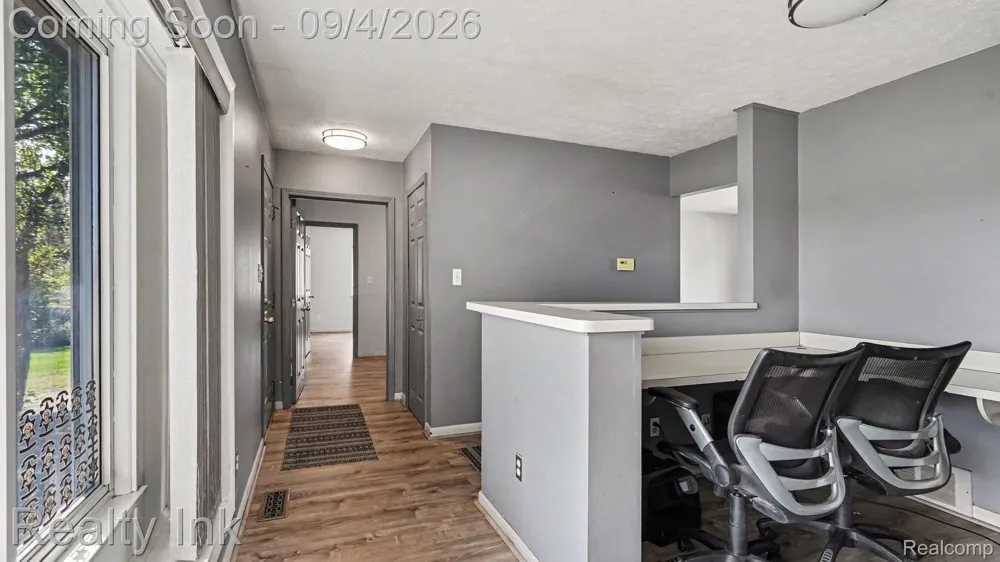 11260 Lemen Road Green Oak Township, MI 48189