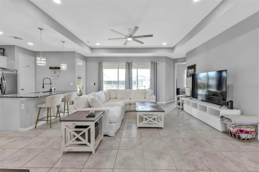 206 SANTAREM CIRCLE Punta Gorda, FL 33983