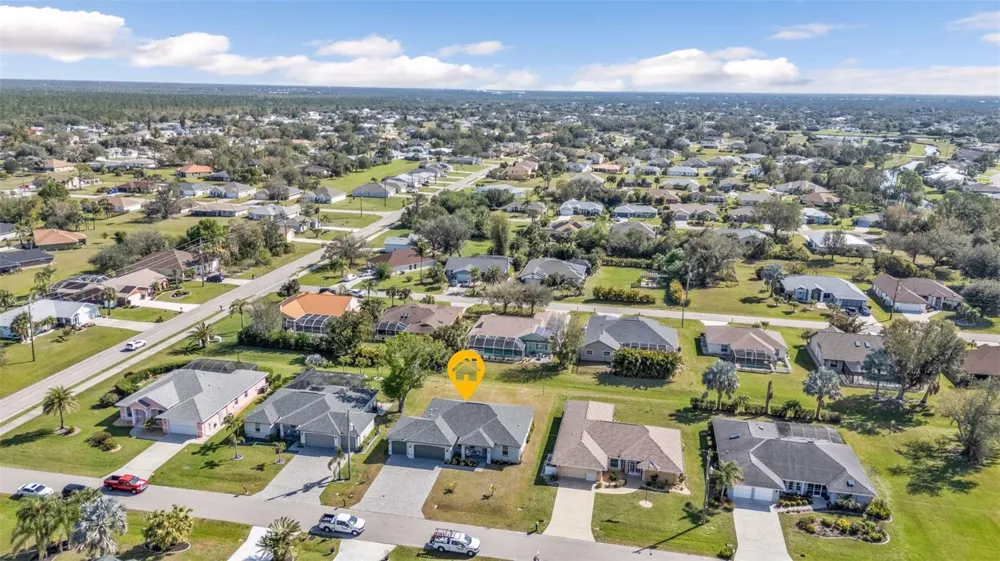 206 SANTAREM CIRCLE Punta Gorda, FL 33983