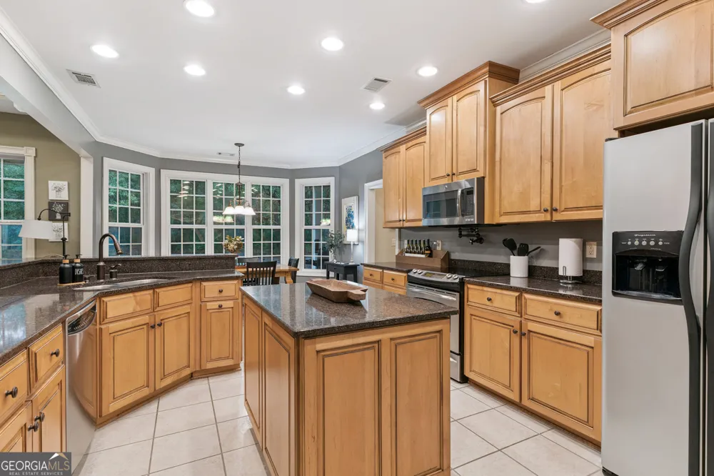 1194 Baileys Forrest RD NE Townsend, GA 31331