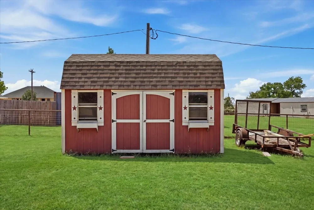105 Savannah Drive Weatherford, TX 76087
