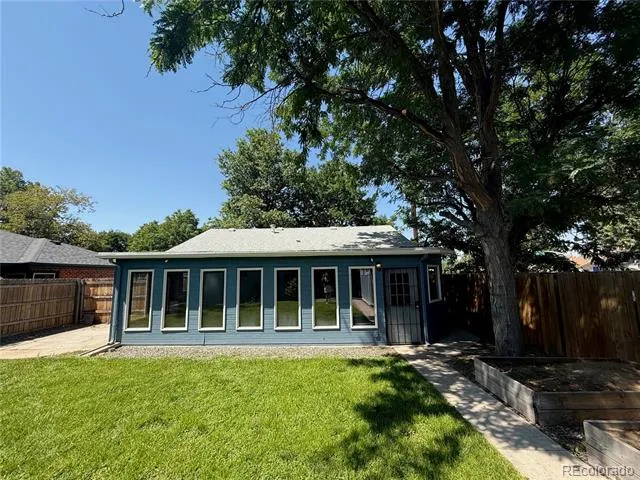 2102 S Pearl Street Denver, CO 80210