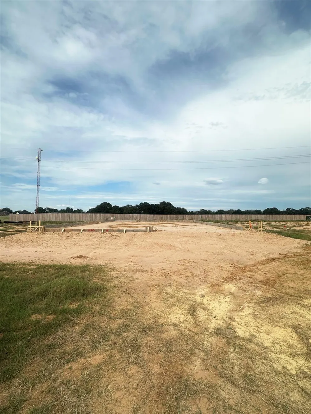 465 Hunters Crossing Drive Sealy, TX 77474