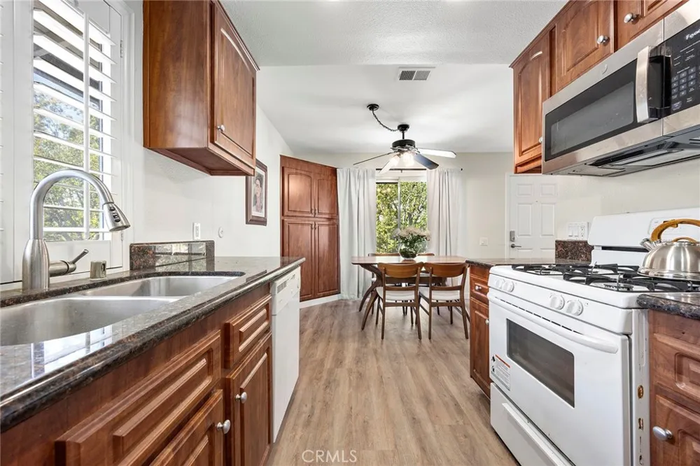 6530 Shady Gate #32 Yorba Linda, CA 92886
