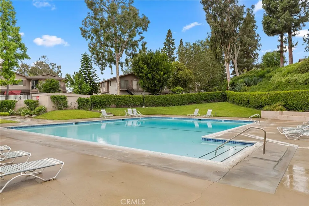 6530 Shady Gate #32 Yorba Linda, CA 92886