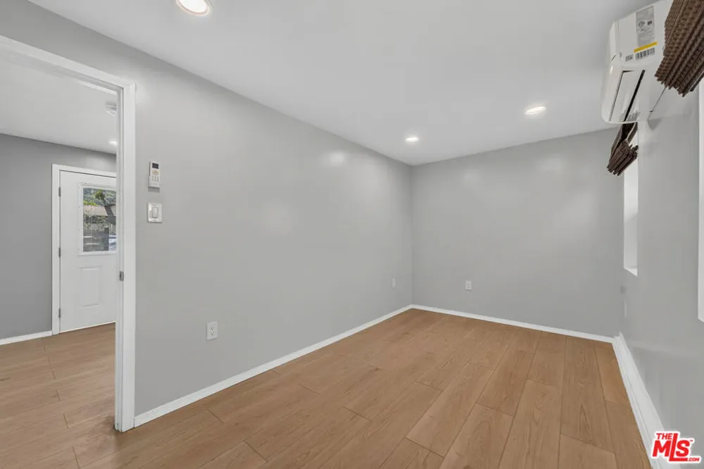 223 S Avenue 57 Los Angeles, CA 90042