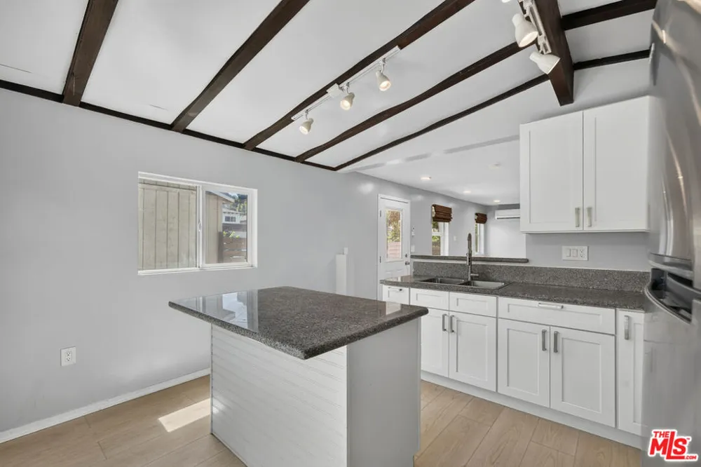 223 S Avenue 57 Los Angeles, CA 90042