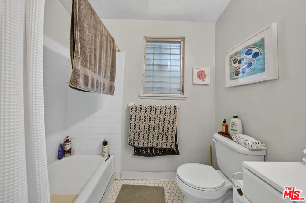 223 S Avenue 57 Los Angeles, CA 90042