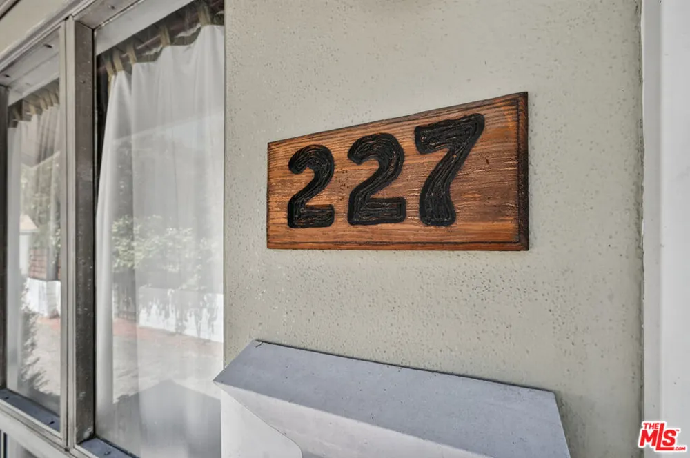 223 S Avenue 57 Los Angeles, CA 90042