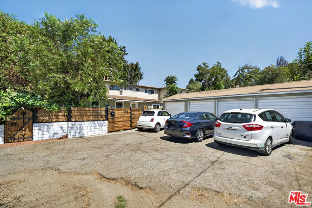 223 S Avenue 57 Los Angeles, CA 90042