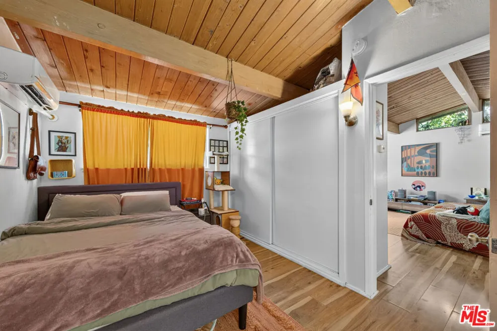223 S Avenue 57 Los Angeles, CA 90042