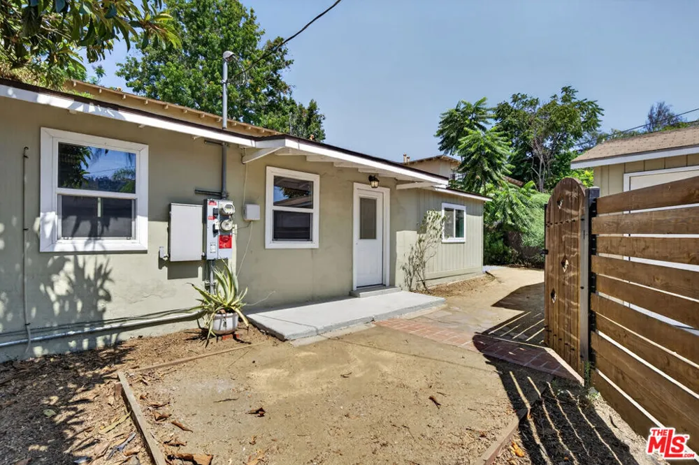 223 S Avenue 57 Los Angeles, CA 90042