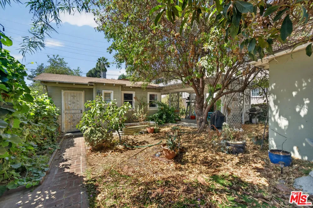 223 S Avenue 57 Los Angeles, CA 90042