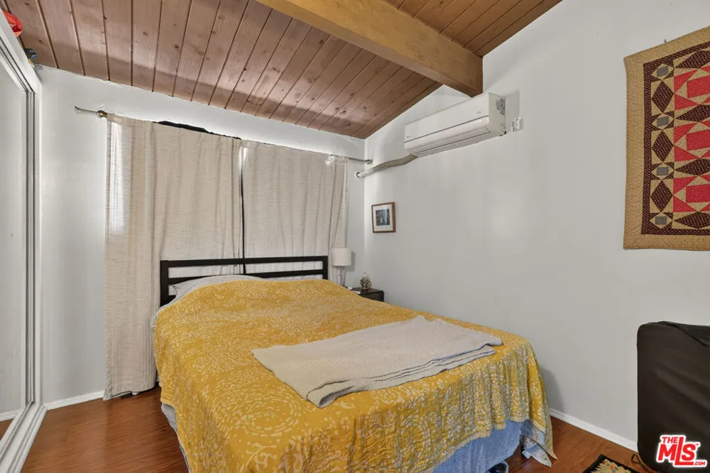 223 S Avenue 57 Los Angeles, CA 90042