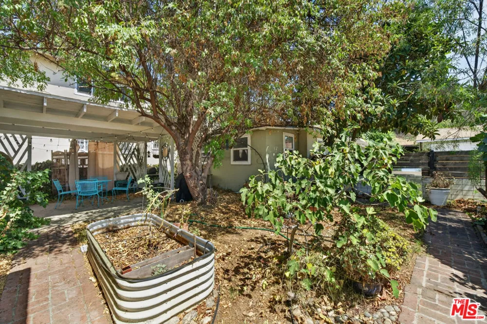 223 S Avenue 57 Los Angeles, CA 90042