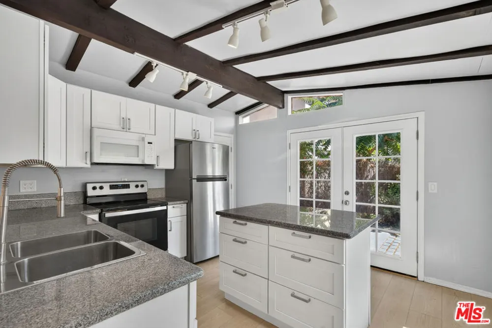 223 S Avenue 57 Los Angeles, CA 90042