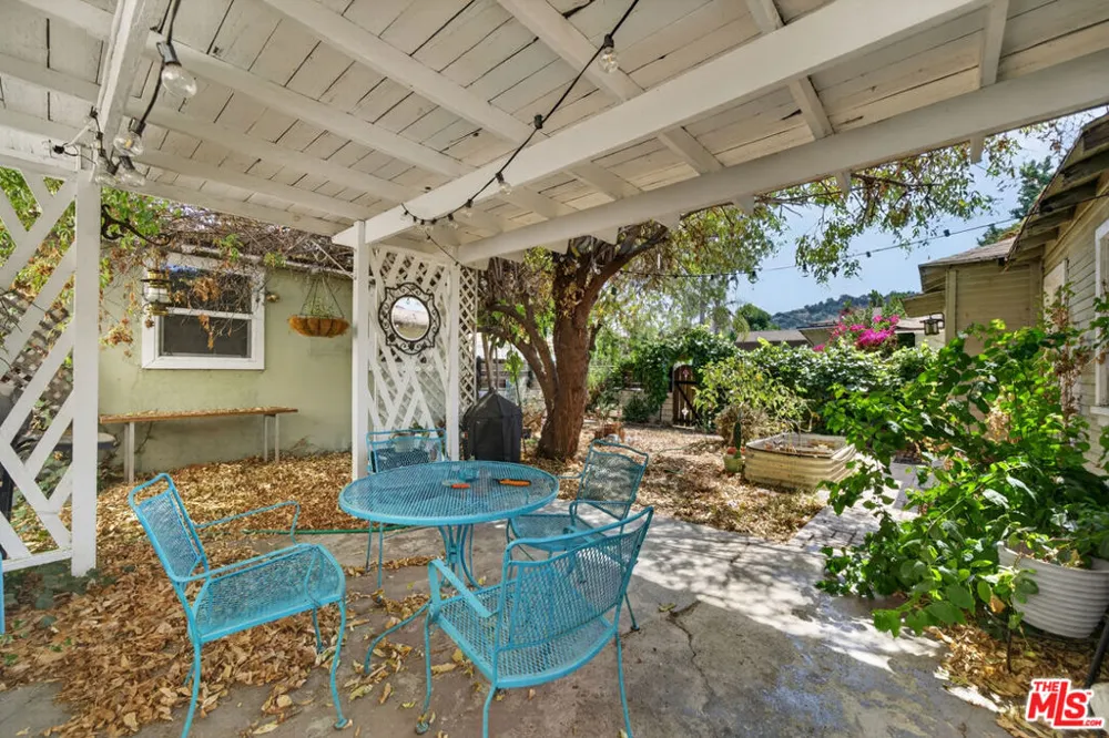223 S Avenue 57 Los Angeles, CA 90042