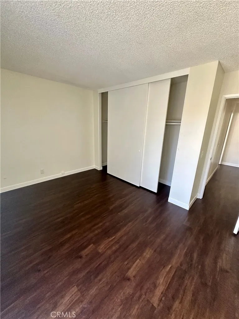 835 W Orangewood Anaheim, CA 92802