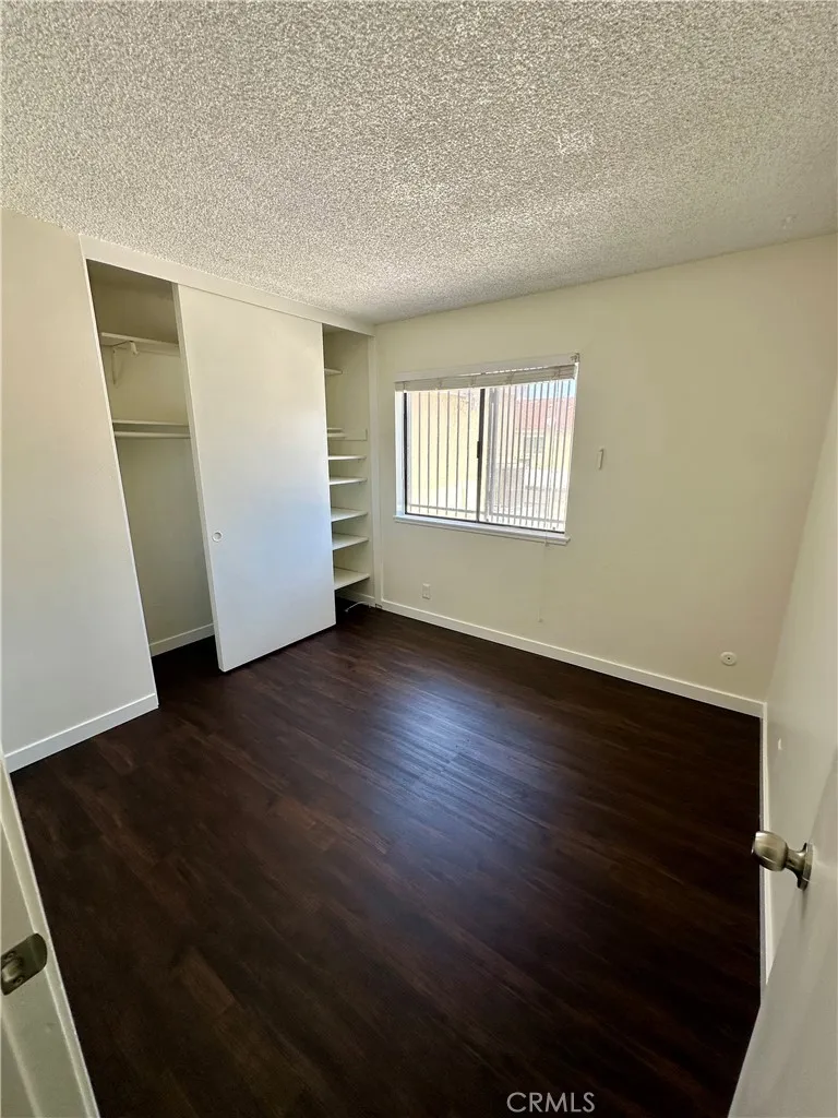 835 W Orangewood Anaheim, CA 92802