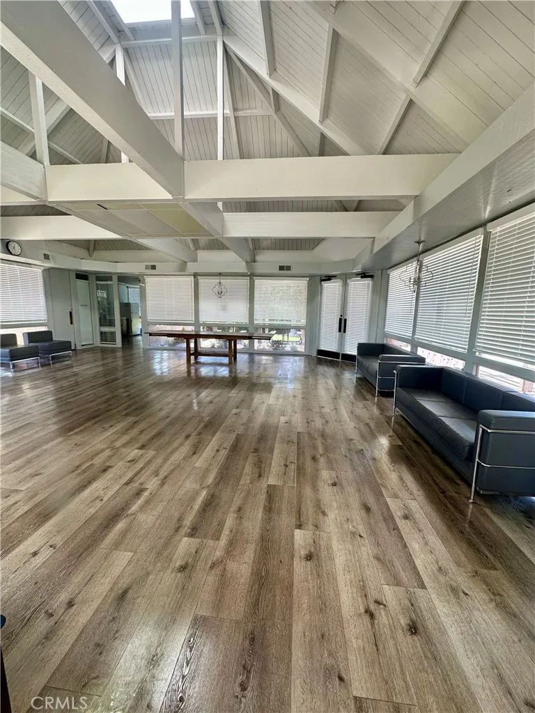 835 W Orangewood Anaheim, CA 92802