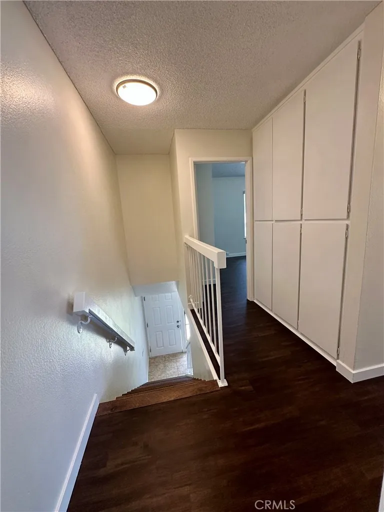 835 W Orangewood Anaheim, CA 92802